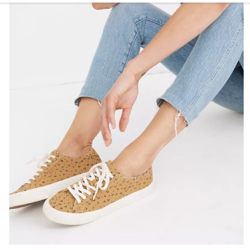 NWT Madewell Sidewalk Low Top Boho Baja White and Yellow Sneaker Size 9